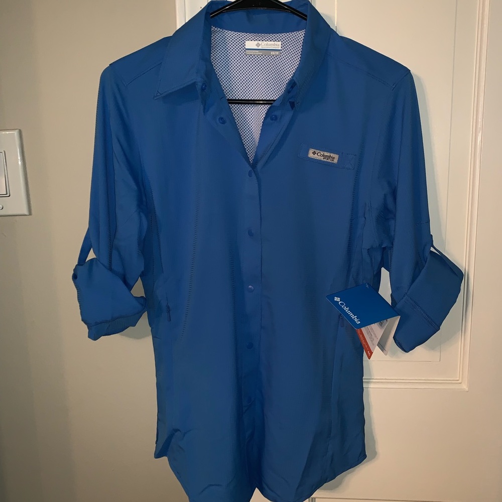 Columbia Blue Button Up